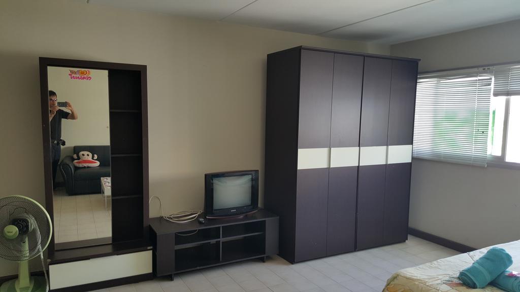 Popular Condo By Jintana Pak Kret Exterior photo